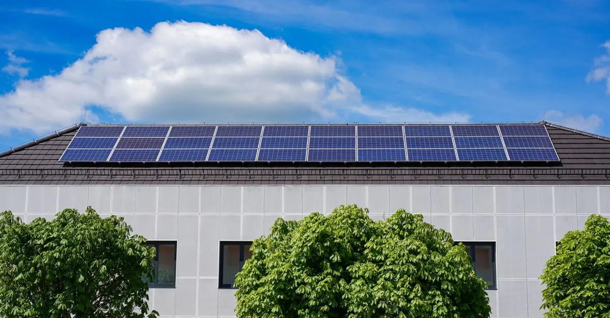 Guía práctica para implementar la energía solar en tu hogar