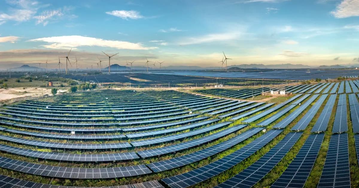 Comparativa: Energía solar vs. eólica en España